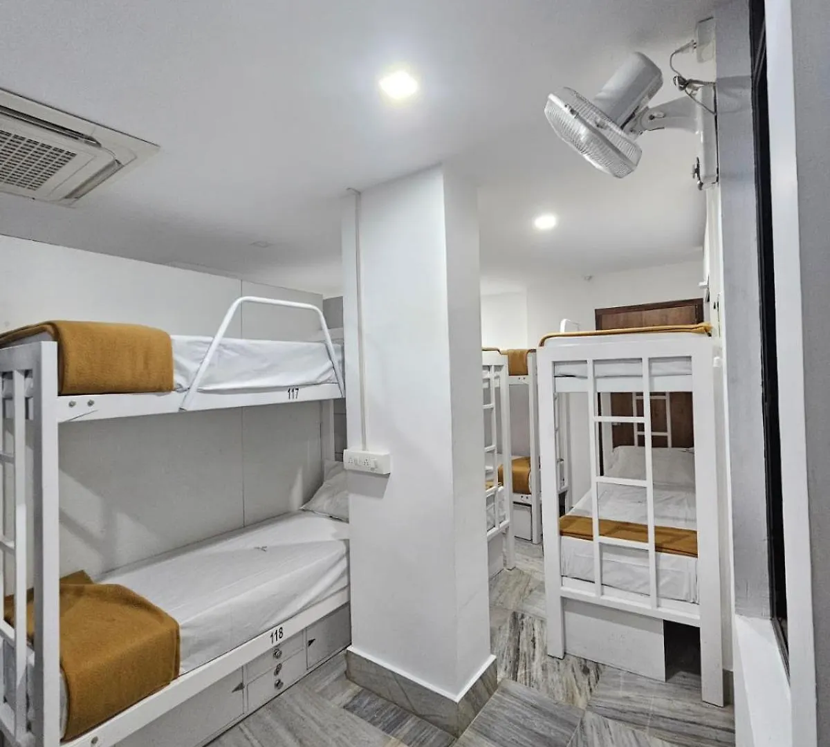 Lowfare Dormitory Kozhikode Lodge